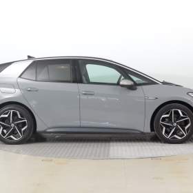 Foto inzerátu Volkswagen ID.3 1st (62 kWh)