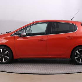 Foto inzerátu Peugeot 208 1.2 PureTech