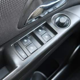 Foto inzerátu Chevrolet Cruze 1.6 i 16V