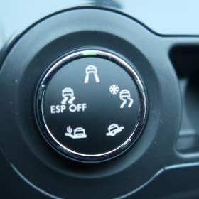 Foto inzerátu Peugeot 3008 1.6 HDi