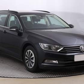 Volkswagen Passat 2.0 TDI / 19676130