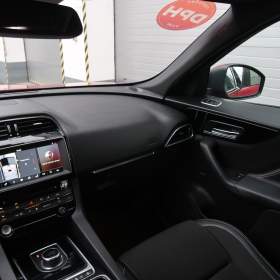 Foto inzerátu Jaguar F-Pace 20d AWD