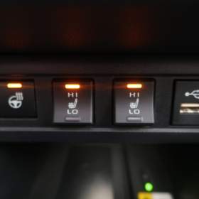 Foto inzerátu Toyota Corolla Cross 2.0 Hybrid 2WD