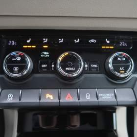 Foto inzerátu Škoda Karoq 1.0 TSI