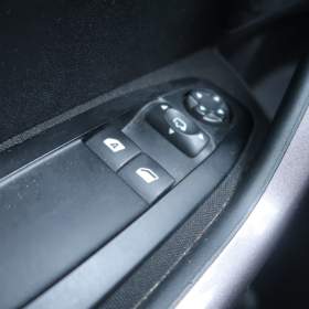 Foto inzerátu Peugeot 2008 1.6 VTi