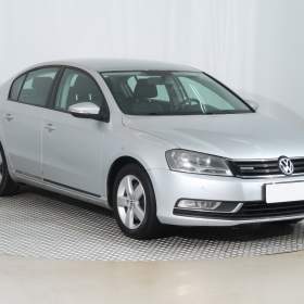 Fotka k inzerátu Volkswagen Passat 1.6 TDI / 19671951