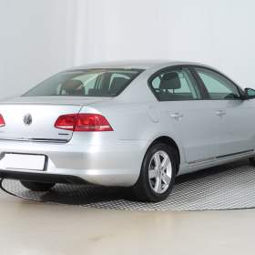 Foto inzerátu Volkswagen Passat 1.6 TDI