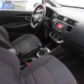 Foto inzerátu Kia Rio 1.25 CVVT