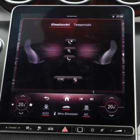 Foto inzerátu Mercedes-Benz Třídy C C 300 e 4MATIC