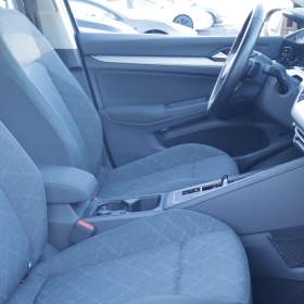 Foto inzerátu Volkswagen Golf 2.0 TDI