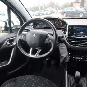 Foto inzerátu Peugeot 2008 1.2 PureTech