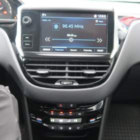 Foto inzerátu Peugeot 2008 1.2 PureTech