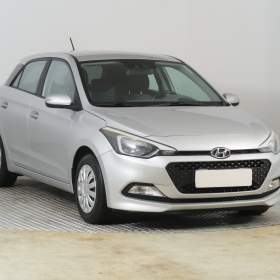 Hyundai i20 1.2 / 19676579