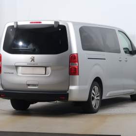 Foto inzerátu Peugeot Traveller 2.0 BlueHDi