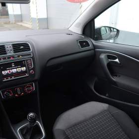 Foto inzerátu Volkswagen Polo 1.2 TSI