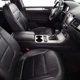 Foto inzerátu Volkswagen Touareg 3.0 TDI