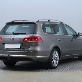 Foto inzerátu Volkswagen Passat 2.0 TDI