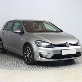 Fotka k inzerátu Volkswagen e- Golf 32 kWh -  37 Ah / 19676389