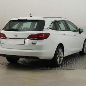 Foto inzerátu Opel Astra 1.6 CDTI