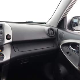 Foto inzerátu Toyota Rav4 2.2 D-4D