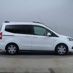 Foto inzerátu Ford Tourneo Courier 1.5 TDCI