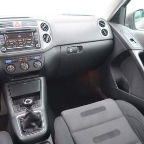 Foto inzerátu Volkswagen Tiguan 2.0 TSI