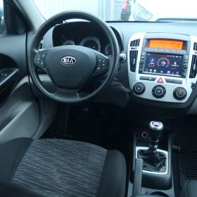 Foto inzerátu Kia Ceed 1.6 CRDi
