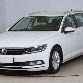 Foto inzerátu Volkswagen Passat 2.0 TDI