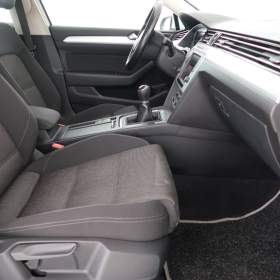 Foto inzerátu Volkswagen Passat 2.0 TDI