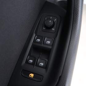 Foto inzerátu Volkswagen Passat 2.0 TDI