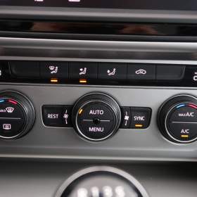 Foto inzerátu Volkswagen Passat 2.0 TDI