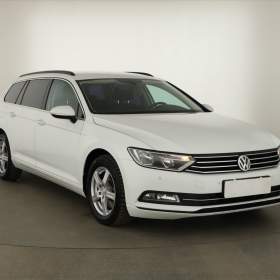 Volkswagen Passat 1.6 TDI / 19679562