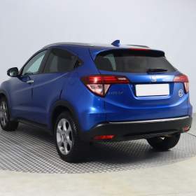 Foto inzerátu Honda HR-V 1.5 i-VTEC