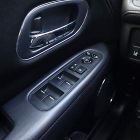 Foto inzerátu Honda HR-V 1.5 i-VTEC