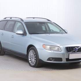Foto inzerátu Volvo V70 D5 AWD