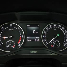 Foto inzerátu Škoda Superb 2.0 TDI