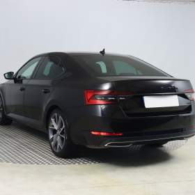 Foto inzerátu Škoda Superb 2.0 TDI