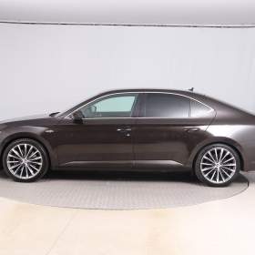 Foto inzerátu Škoda Superb 2.0 TSI