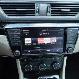 Foto inzerátu Škoda Superb 2.0 TSI