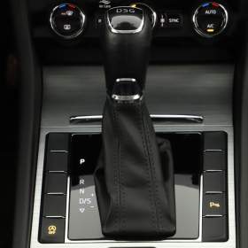 Foto inzerátu Škoda Superb 2.0 TDI