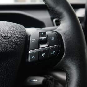 Foto inzerátu Ford Tourneo Custom 2.0 EcoBlue