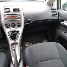 Foto inzerátu Toyota Auris 1.6 Dual VVT-i