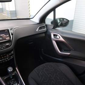 Foto inzerátu Peugeot 2008 1.2 PureTech
