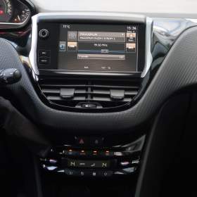 Foto inzerátu Peugeot 2008 1.2 PureTech