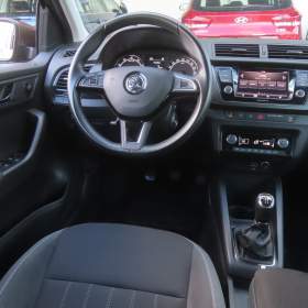 Foto inzerátu Škoda Fabia 1.0 TSI