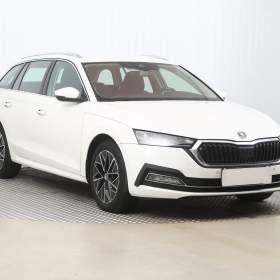 Škoda Octavia 1.5 TSI / 19680151