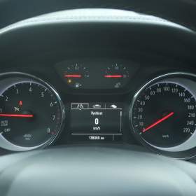 Foto inzerátu Opel Insignia 1.5 Turbo