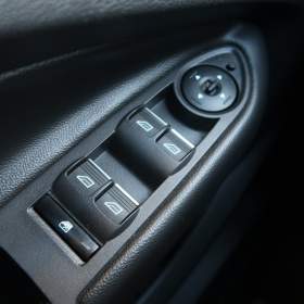 Foto inzerátu Ford Kuga 2.0 TDCi