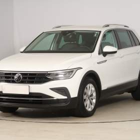 Foto inzerátu Volkswagen Tiguan 1.5 TSI