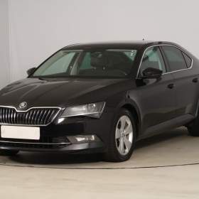 Foto inzerátu Škoda Superb 1.5 TSI